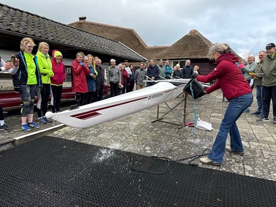 2015-11-16-vriendschap-wordt-gedoopt-door-angela 2015-11-16-vriendschap-wordt-gedoopt-door-angela