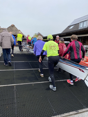 23-04-28-boot-sjouwen